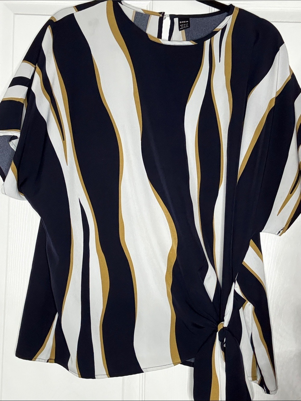 SHEIN Black White Gold Wave-Print Tie-Front Blouse